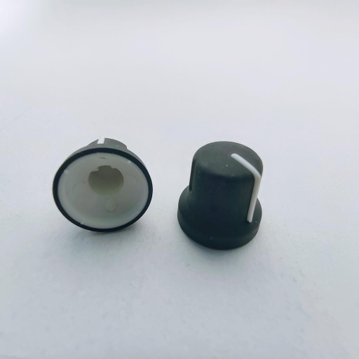 [12110] 3/05/DRN120 006/26 BLACK WITH WHITE LINE